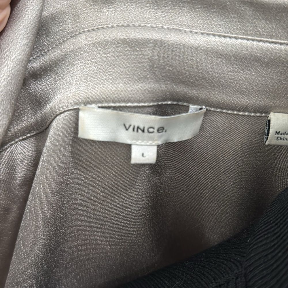Vince Women's Button-Up Blouse Relaxed Long Sleeve Tie Back Peyote Silver Large — image 5 of 5